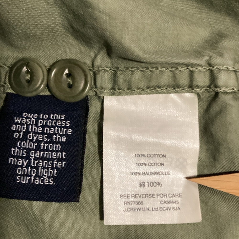 J. Crew Boy Meets Girl Short Sleeve Size 6
Utility Button-Up Shirt 100% cotton - Picture 13 of 13